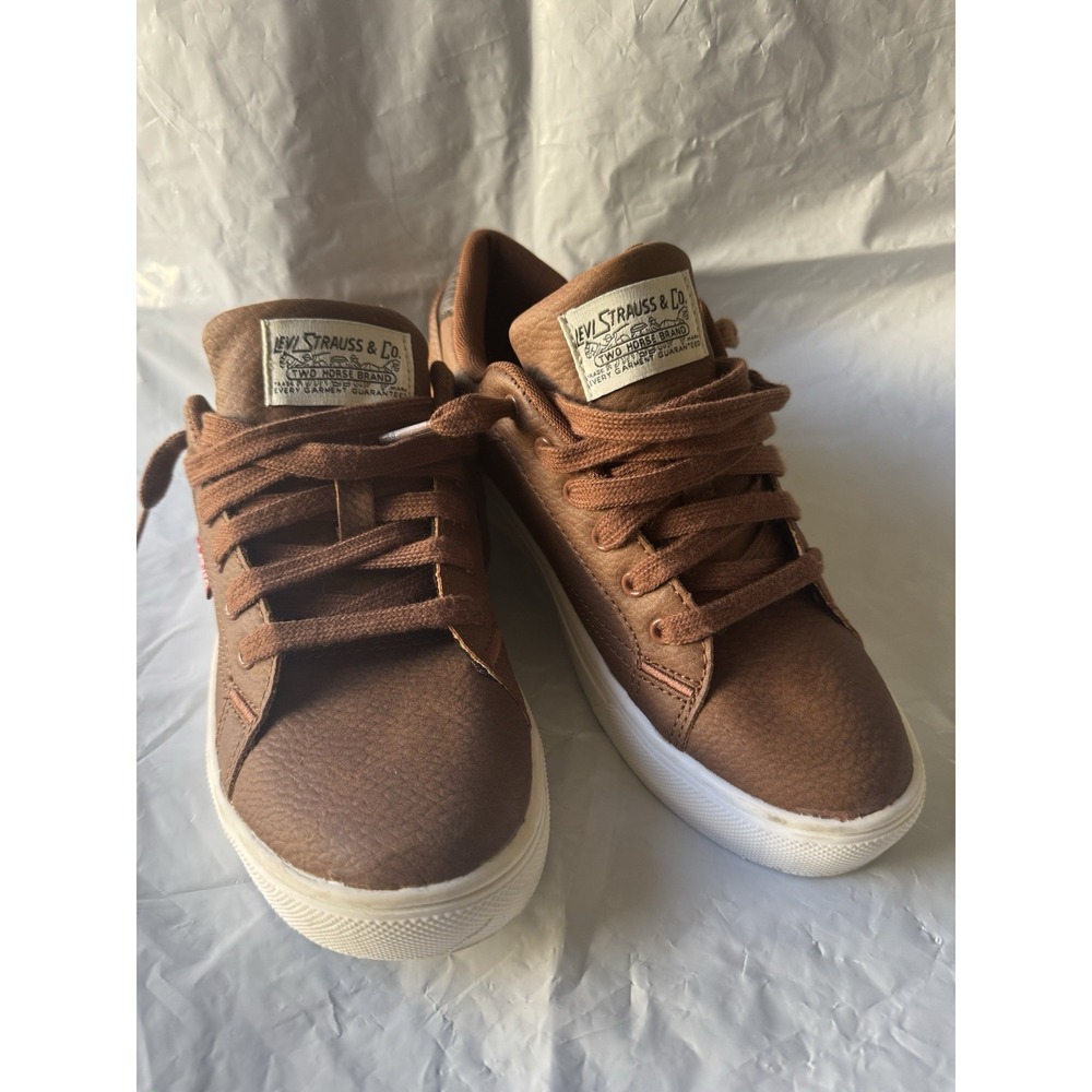 Levi Strauss & Co.boys Low- Top Shoes Size 5 M Drive Low Or Carter Style